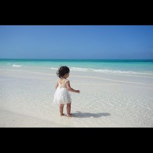 Meet your Posher, Hajar